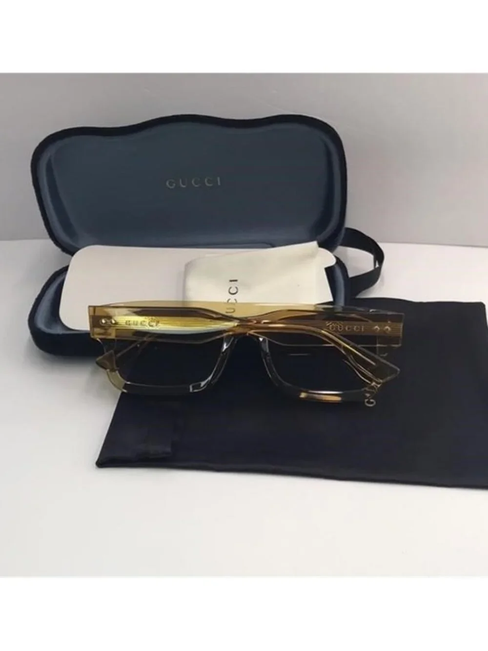 GUCCI EYEWEAR GG1085S SUNGLASSES Yellow & Grey